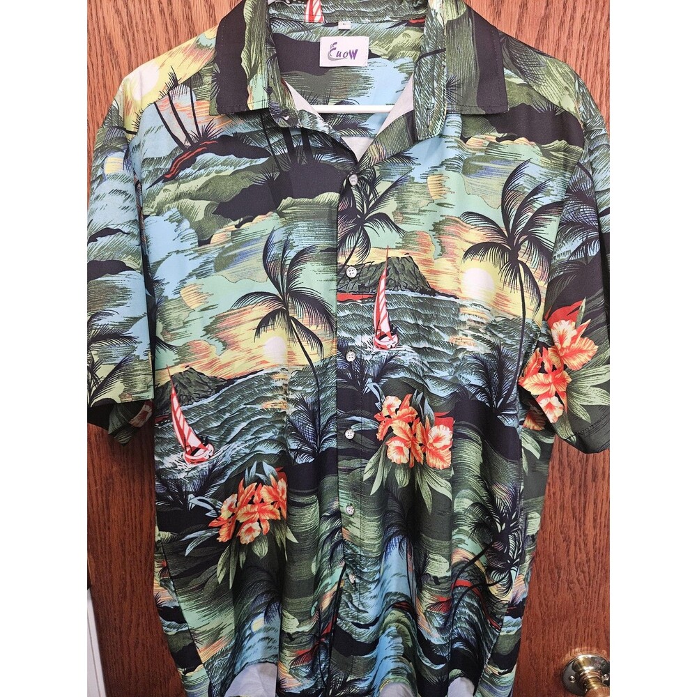 Euow Shirt Mens Large Green Tropical Hawaiian Short Sleeve Button Up Beach